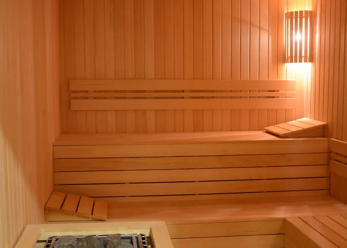 Notion Kesre & Hotell